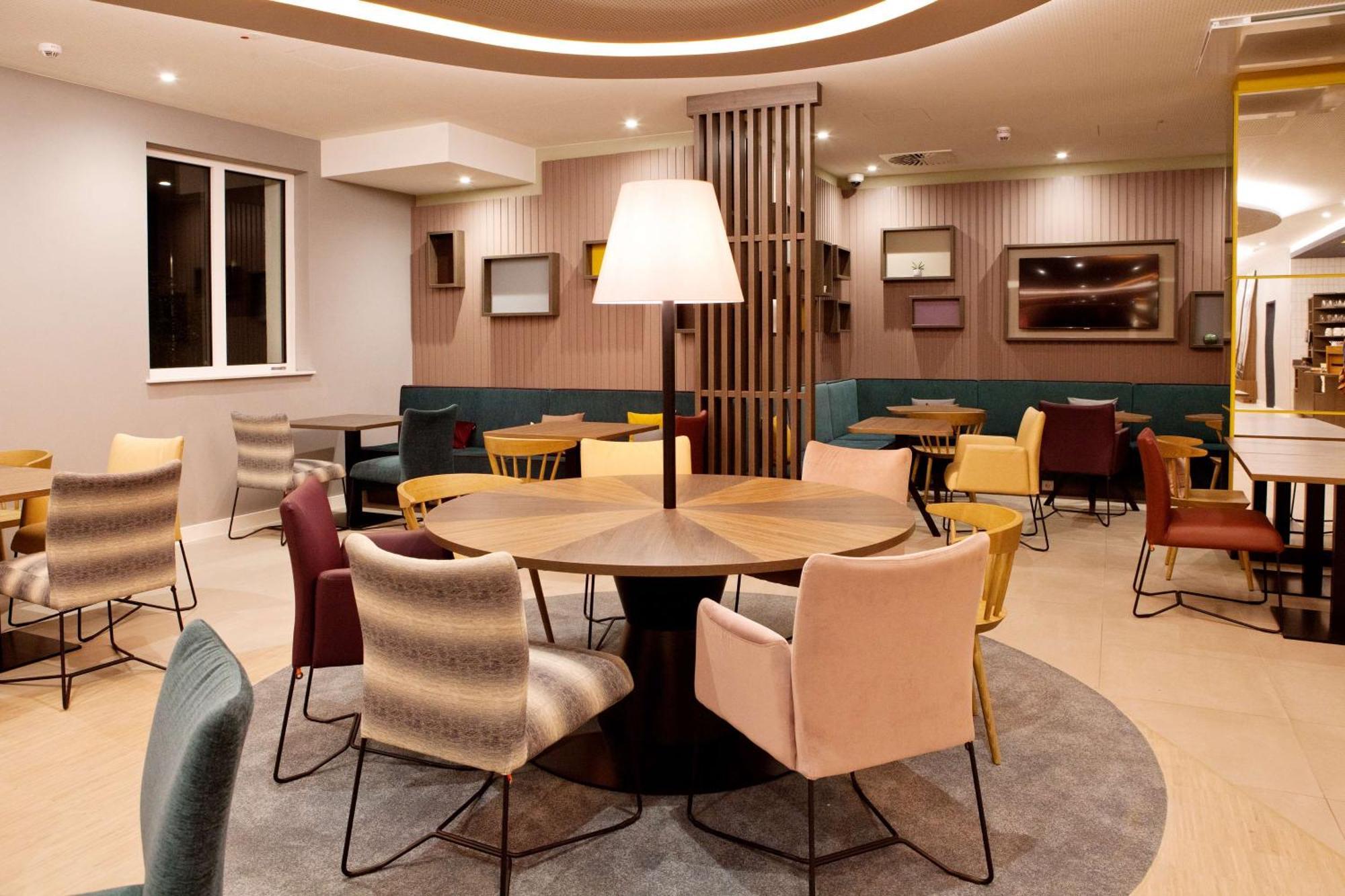 Hotel Hampton By Hilton Regensburg