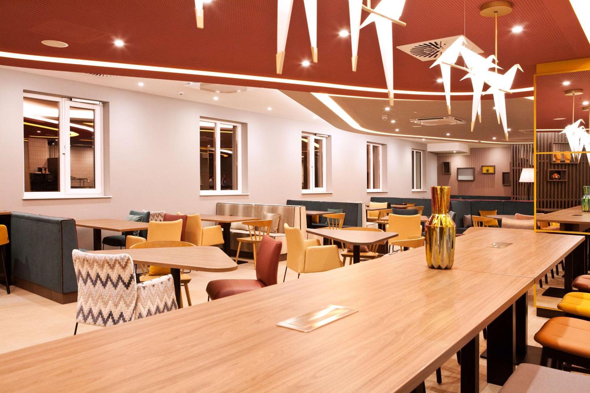 Hampton By Hilton 3* Regensburg